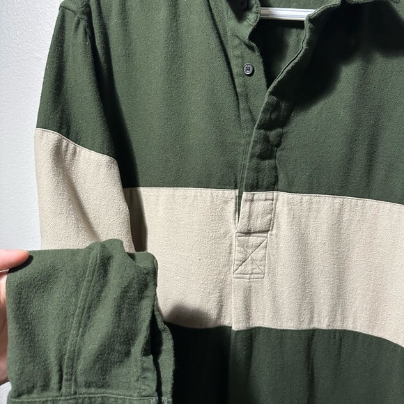 UNIQLO/ JW Anderson Long Sleeves - Picture 4 of 4